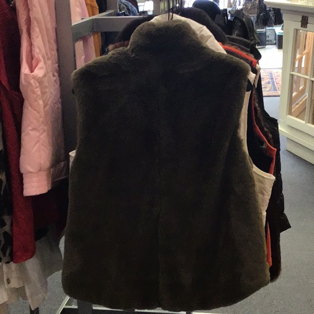 Vest - Picture 2 of 2